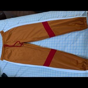 Forever 21 mustards yellow joggers